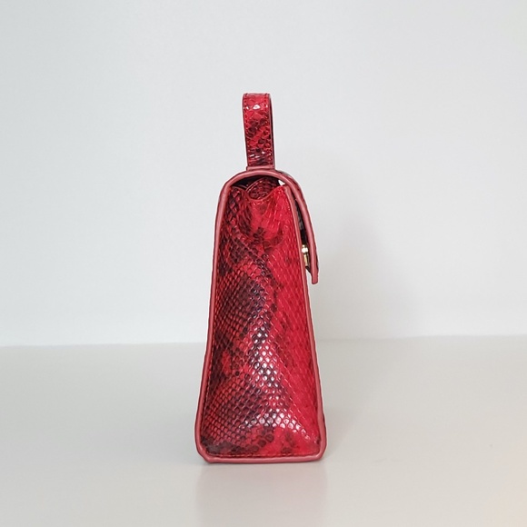 AQUA Trendy Red Black Snakeskin Print Mini Purse Crossbody Strap and Top Handle - Picture 3 of 11